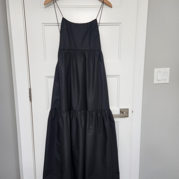 NWT Commense Solid Backless Tiered Black Maxi Dress Large - Picture 7 of 9